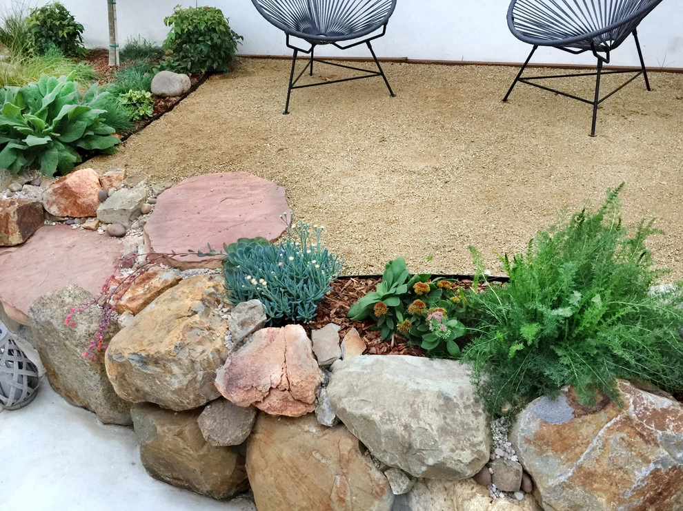 Colorful Walled Los Feliz Landscape by Ketti Kupper Conscious Life Design - Photo 7