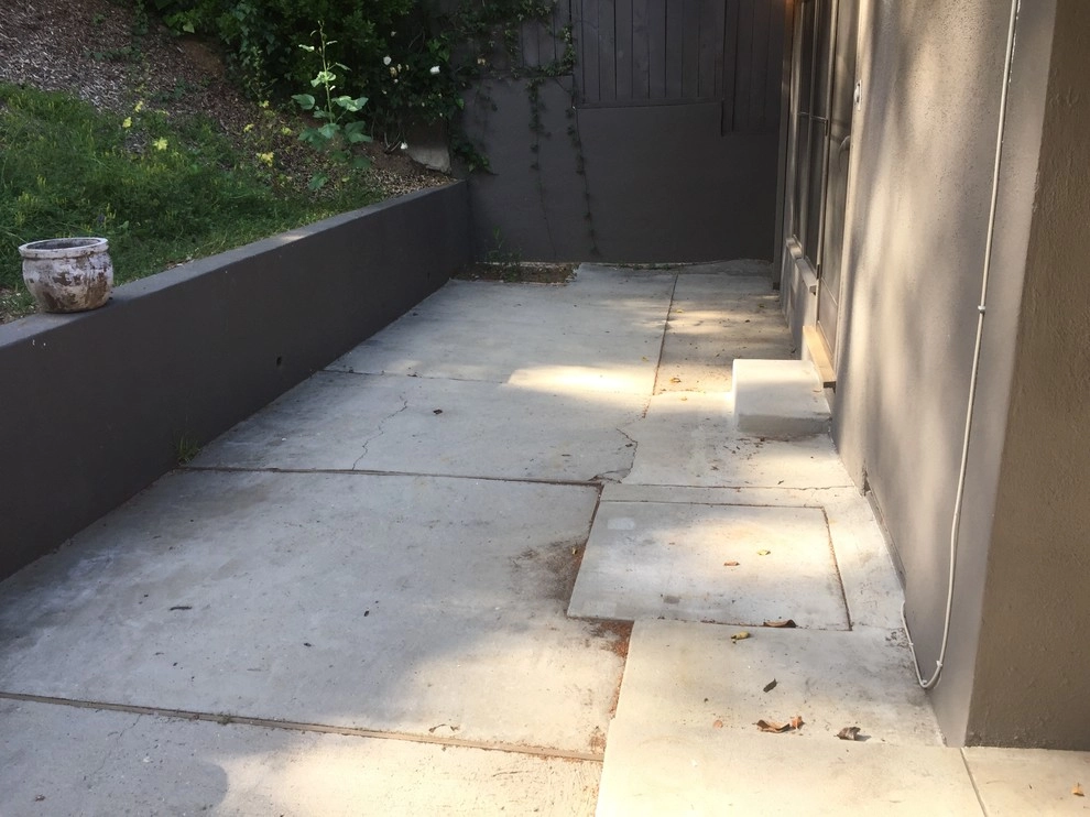 Narrow Back Yard with Steep Slope by Ketti Kupper Conscious Life Design - Photo 4