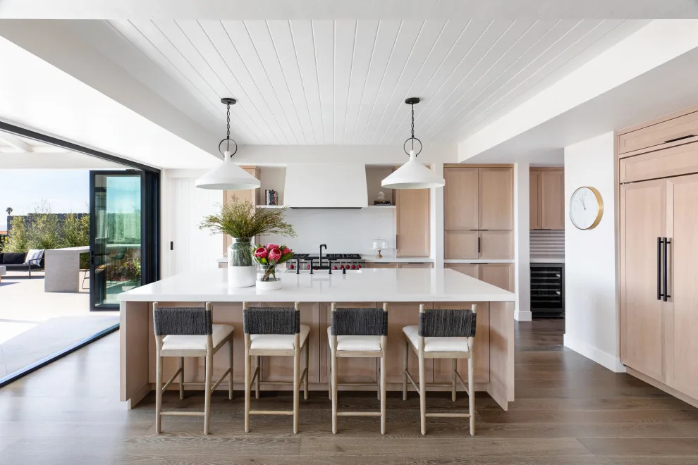 Contemporary Farmhouse in La Jolla by Jantz Construction - Photo 19