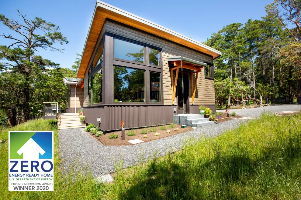 La Pedrera Zero Energy Home by Bellingham Bay Builders - Photo 5
