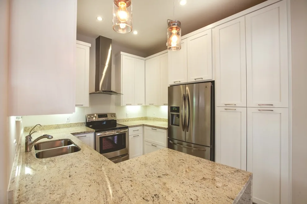 La Vista Tailored 2 by Caltia Construction - Photo 4