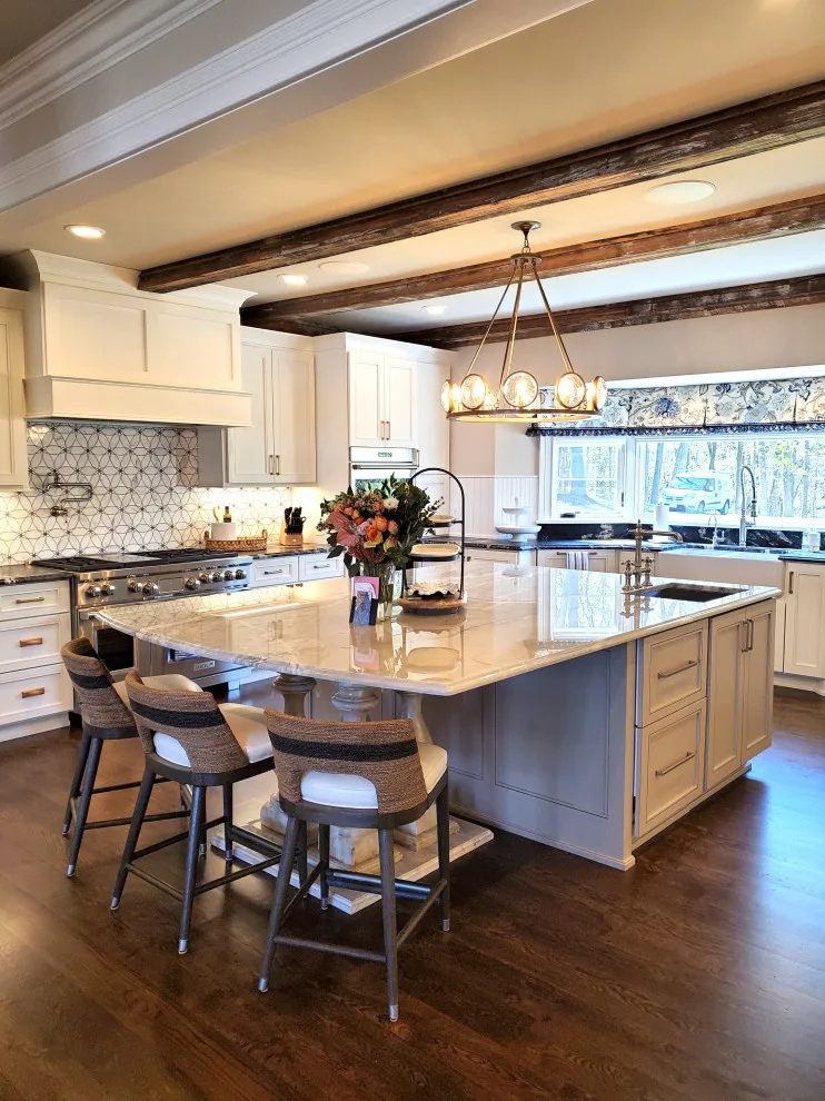 Reinvented Lake House by Lowell Custom Homes - Photo 24