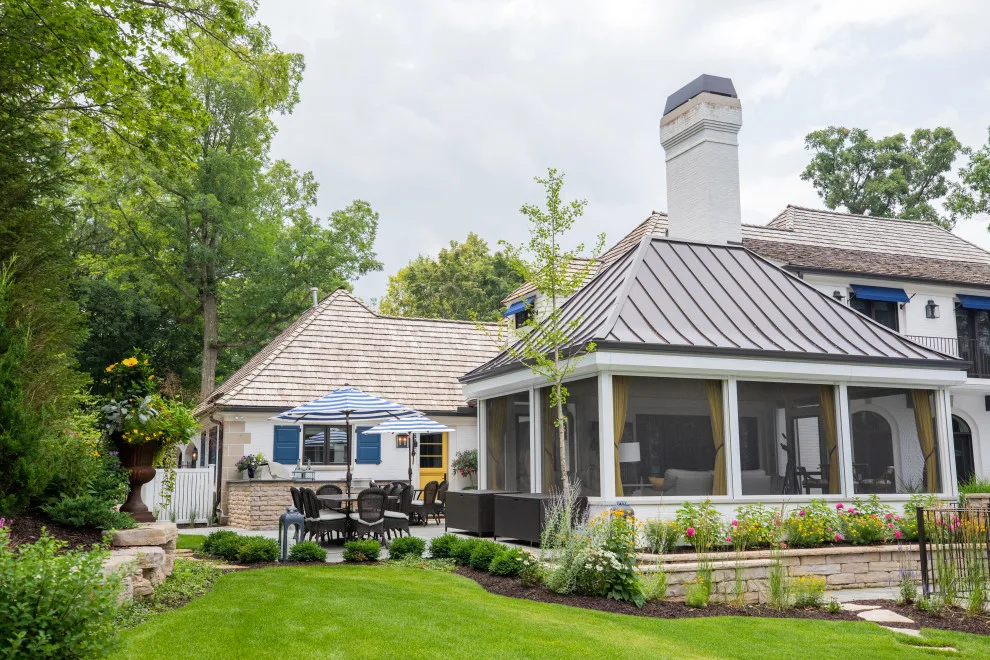 Reinvented Lake House by Lowell Custom Homes - Photo 30