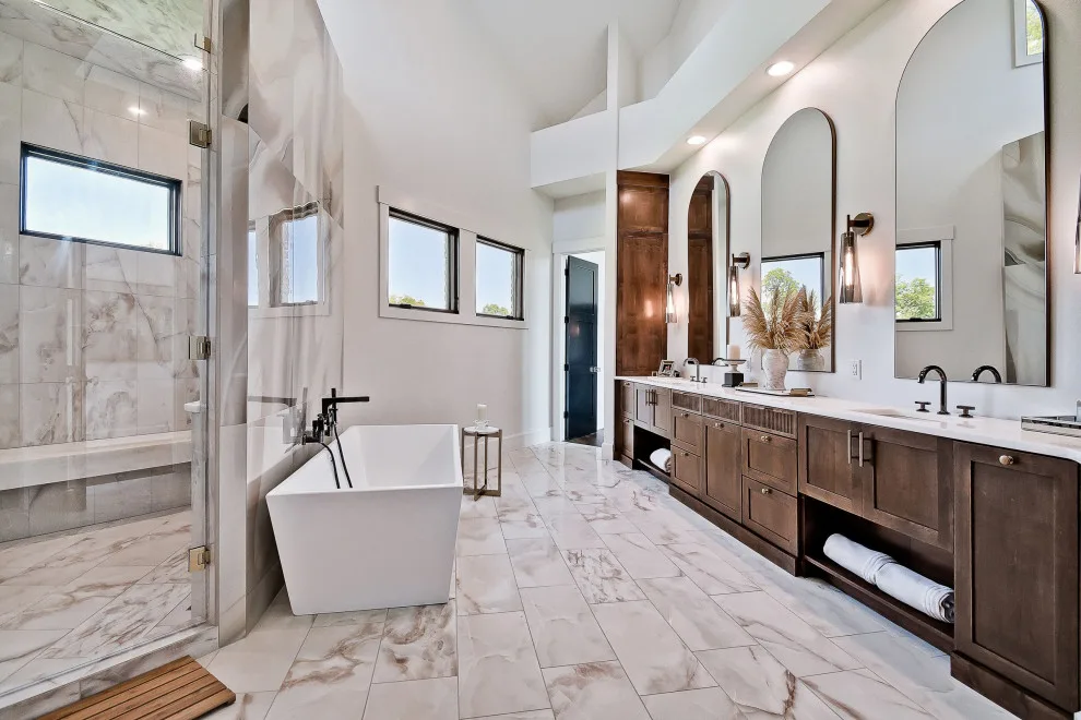 Lake House, 2023 Home Showcase by Celtic Custom Homes - Photo 11