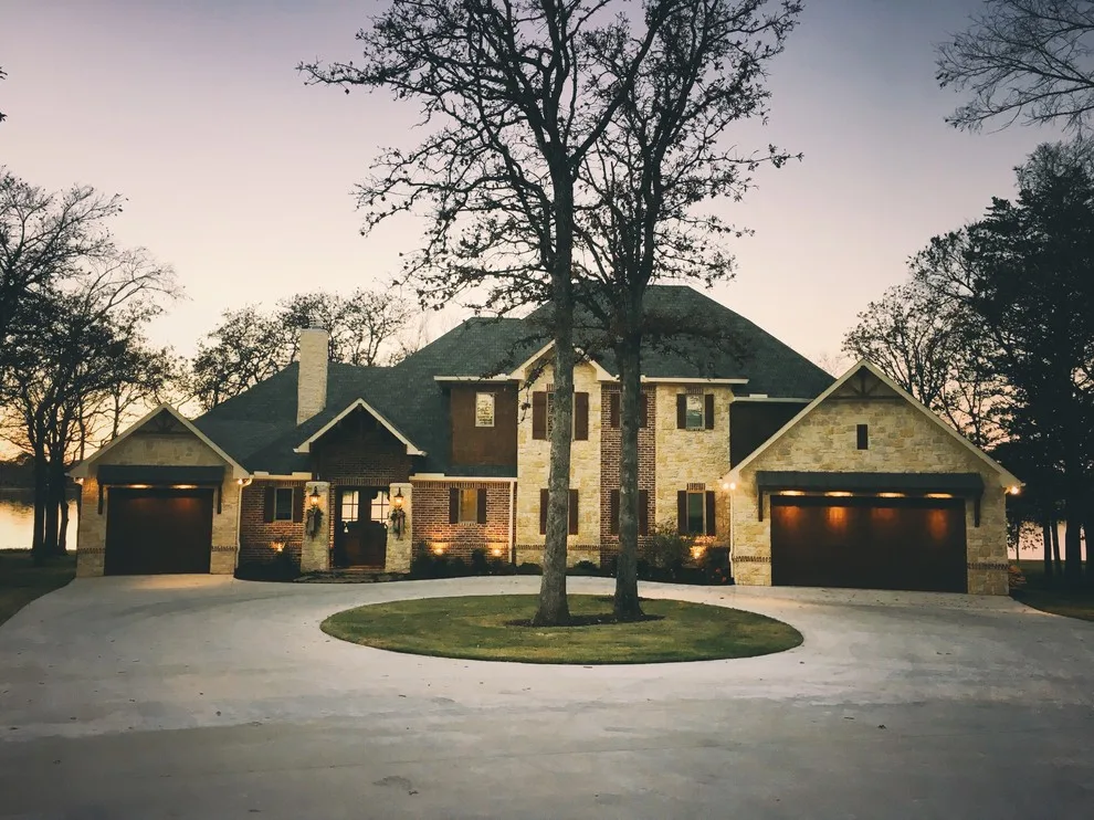 Huddleston Homes - Photo 2