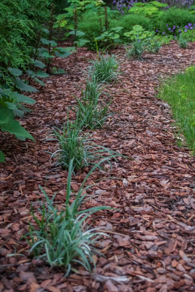 Pinewood Lane by KGK Gardening & Design Corp - Photo 23