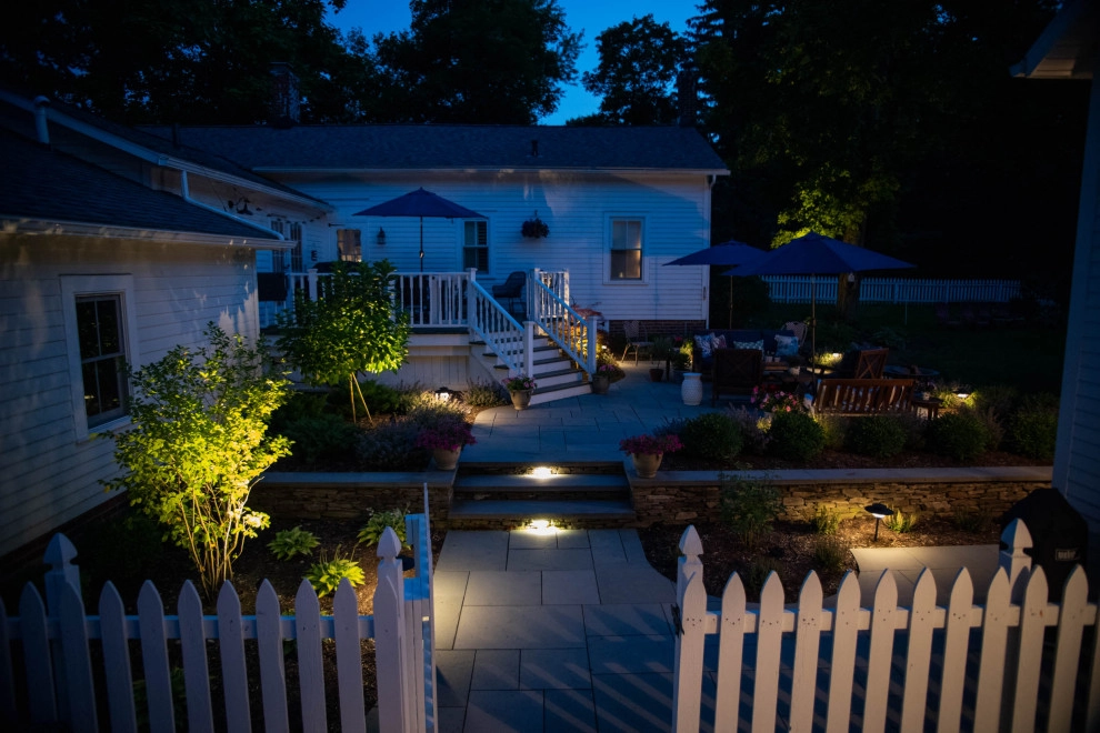 Midwest Courtyard by KGK Gardening & Design Corp - Photo 35