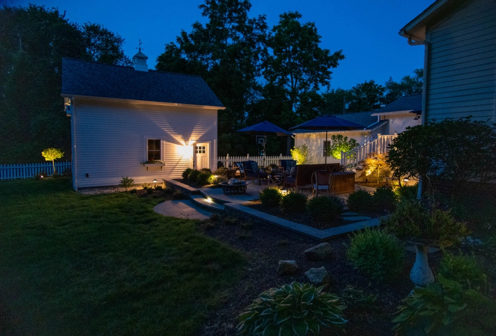 Midwest Courtyard by KGK Gardening & Design Corp - Photo 51