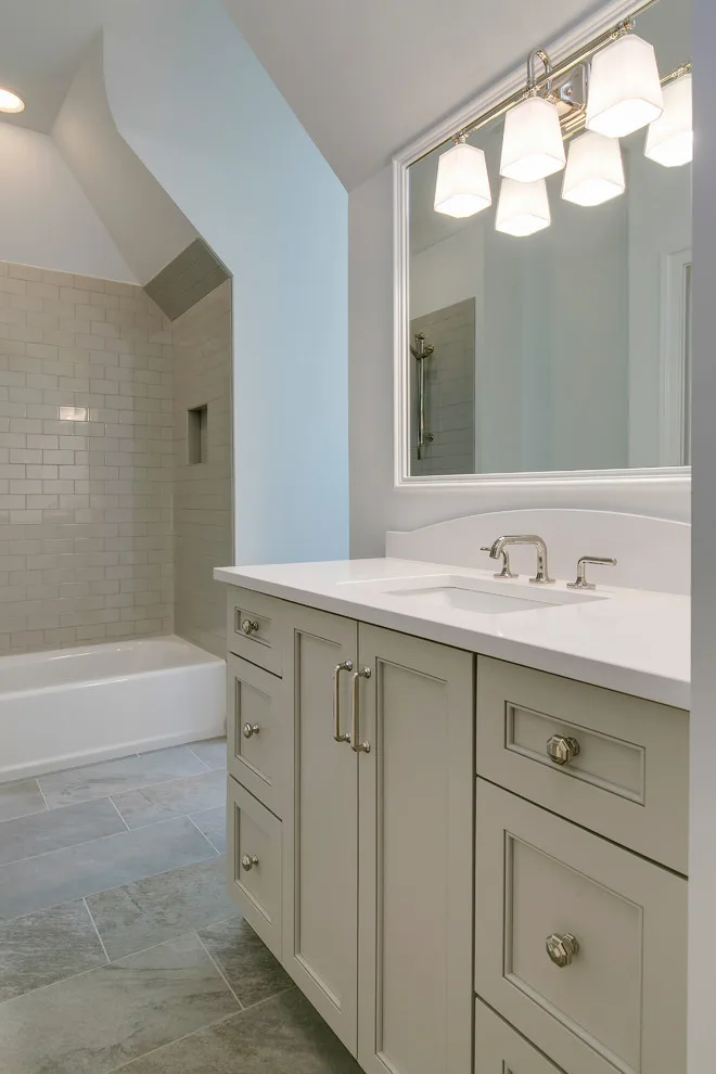 Lakeside Home by DJF Builders Inc - Photo 13