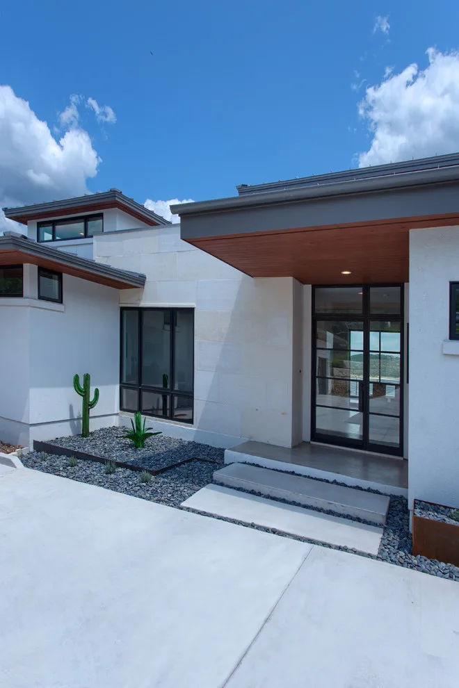 Trendy Lake Travis by Eppright Homes, LLC - Photo 2