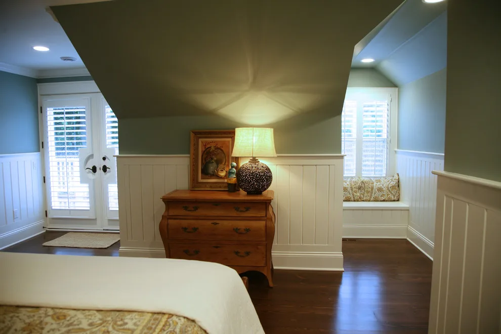 Lakehouse Revamp by Lowell Custom Homes - Photo 10