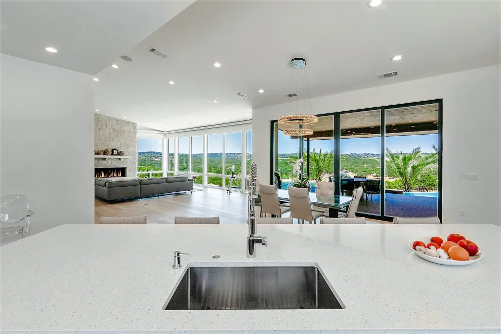 Camelot Custom Homes Inc. - Photo 9