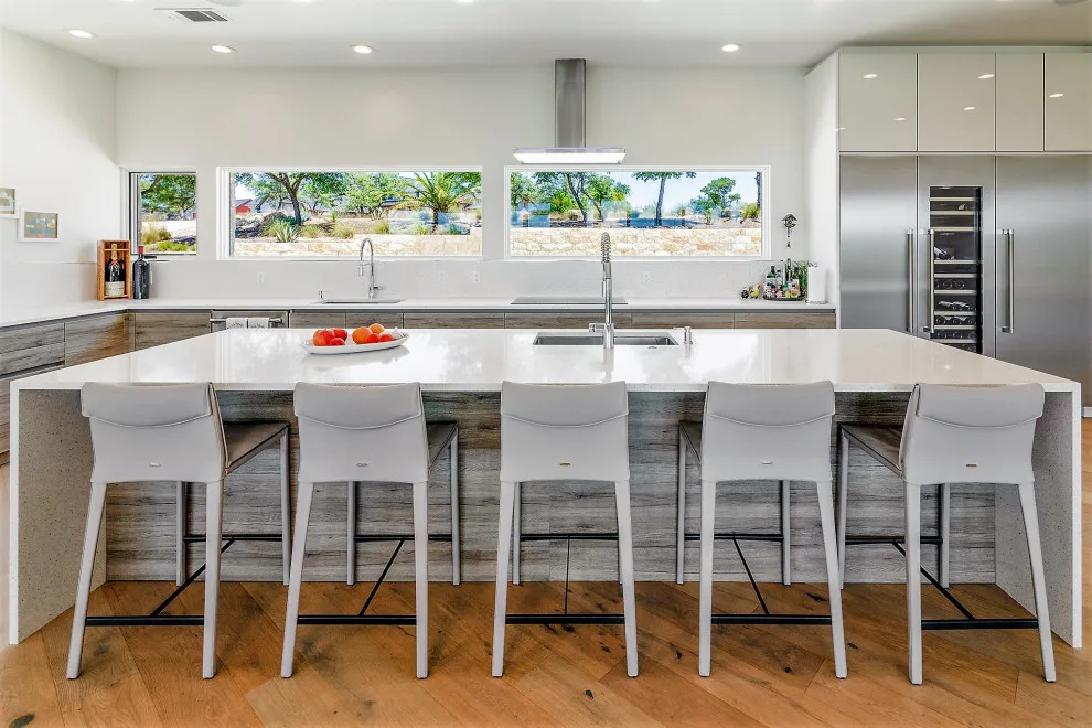 Lakeview by Camelot Custom Homes Inc. - Photo 8