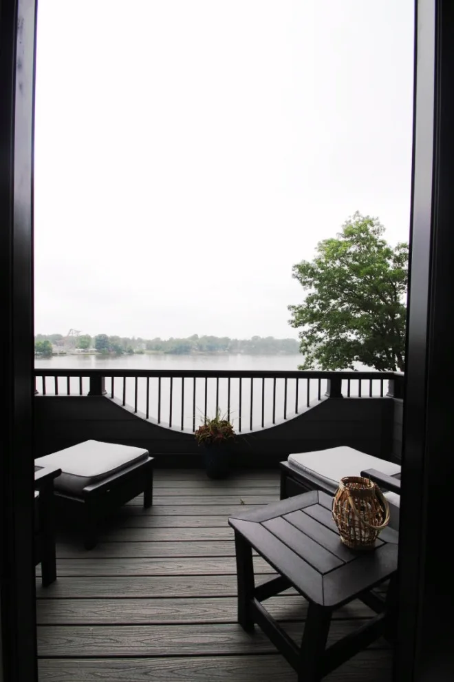 Lakeshore by Aedis Home - Photo 8
