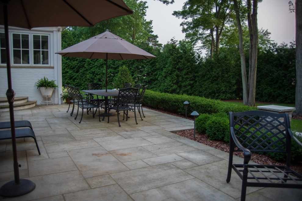 Pinewood Lane by KGK Gardening & Design Corp - Photo 17