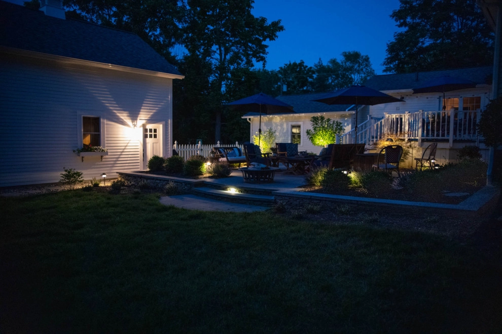 Midwest Courtyard by KGK Gardening & Design Corp - Photo 63