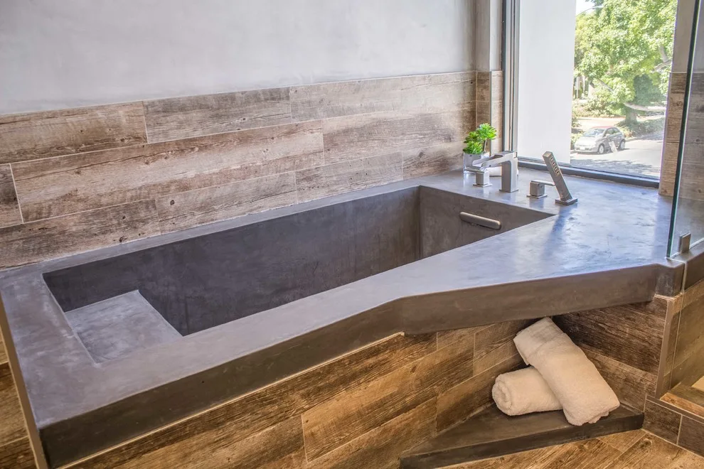 Modern Home in West Hollywood by Diditan Group Inc. - Photo 15