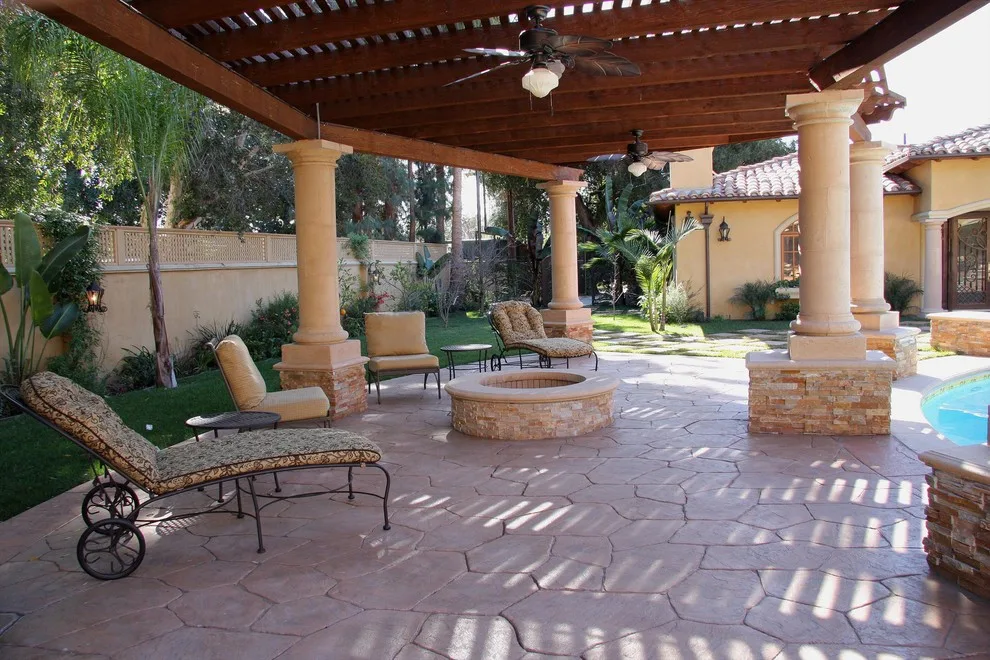 Sherman Oaks Tuscan Villa by Diditan Group Inc. - Photo 18