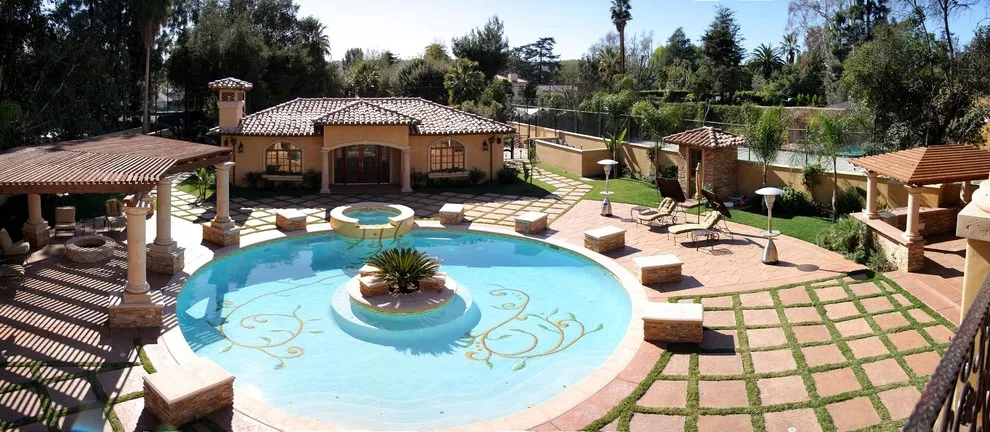 Sherman Oaks Tuscan Villa by Diditan Group Inc. - Photo 14