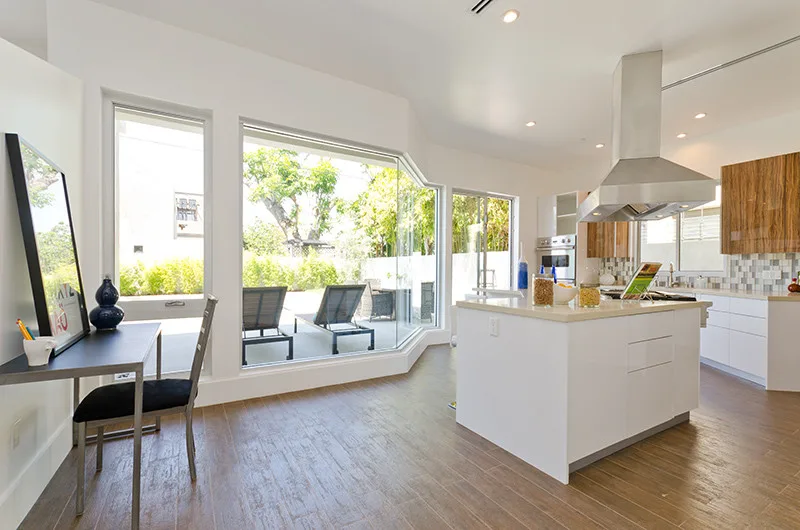 Contemporary Residence West Hollywood by Diditan Group Inc. - Photo 14