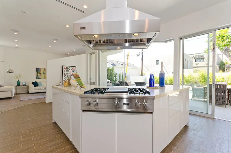 Contemporary Residence West Hollywood by Diditan Group Inc. - Photo 20