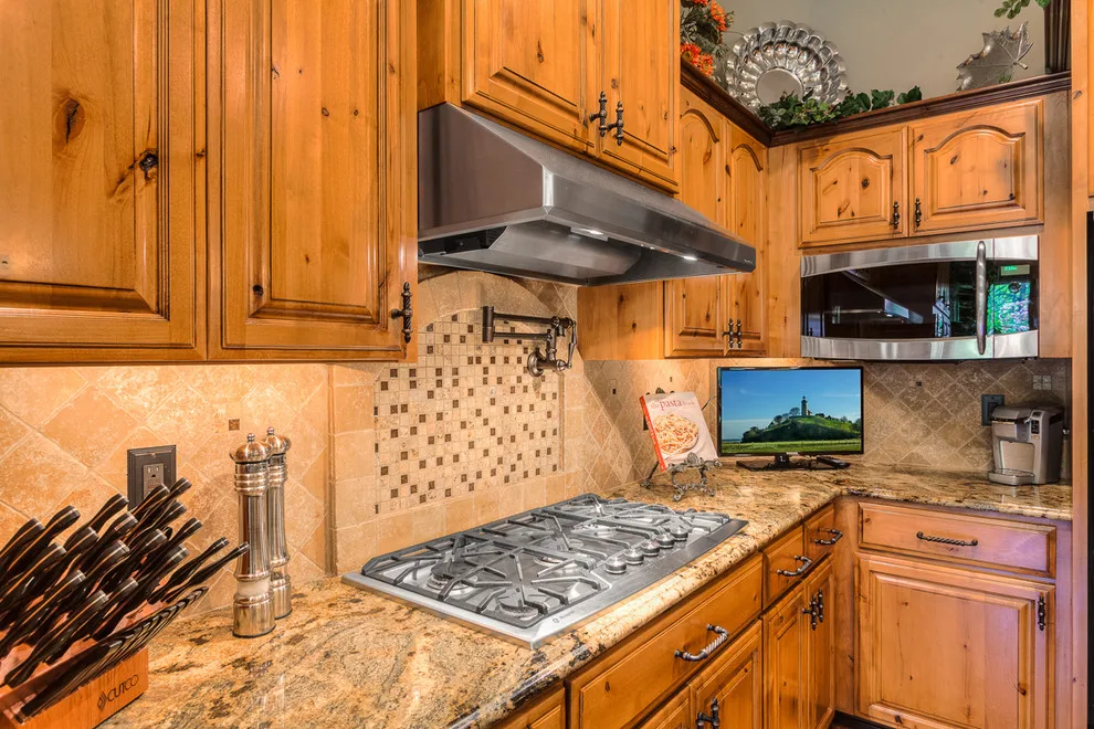 Bradbury Project by Monarch Custom Homes - Photo 8