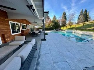Tunbridge Garden Makeover by REI Signature Homes Inc. - Photo 25