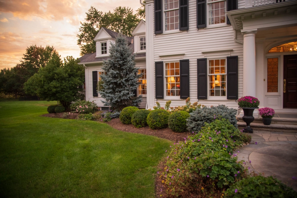 Twenty-Eight by KGK Gardening & Design Corp - Photo 16