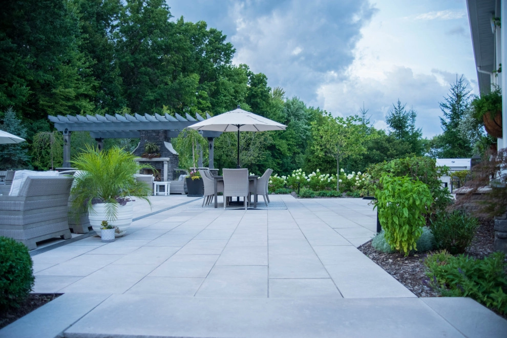 The Canterbury by KGK Gardening & Design Corp - Photo 67