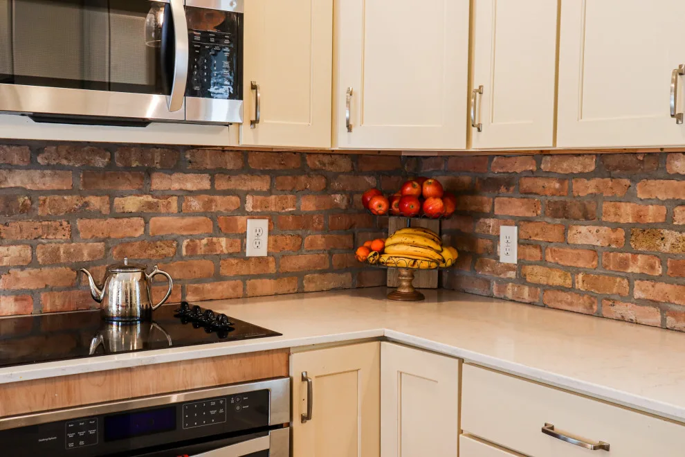R-Value Homes - Photo 11