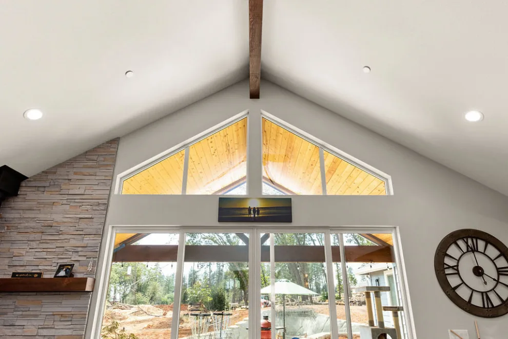 Contemporary Agricultural Residence by Trilogy Construction, Inc. - Photo 3
