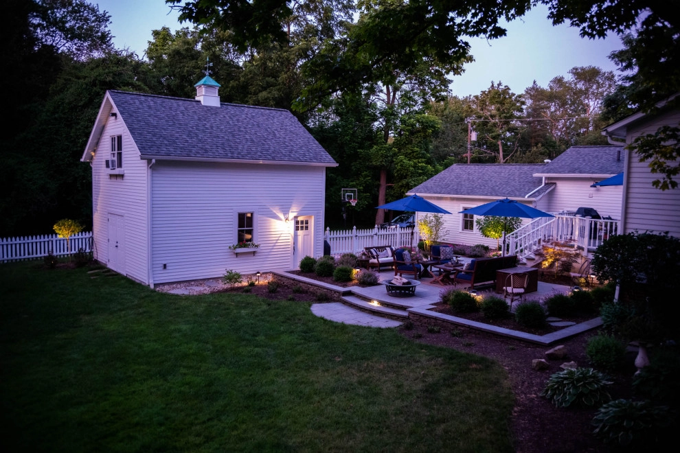 Midwest Courtyard by KGK Gardening & Design Corp - Photo 69