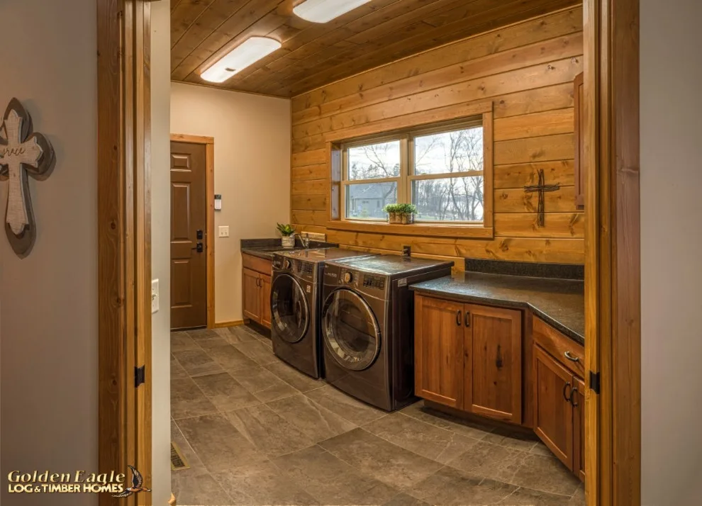 Stylish Laundry by Golden Eagle Log & Timber Homes - Photo 4