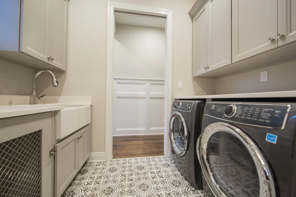Duke Homes, Inc. - Photo 9