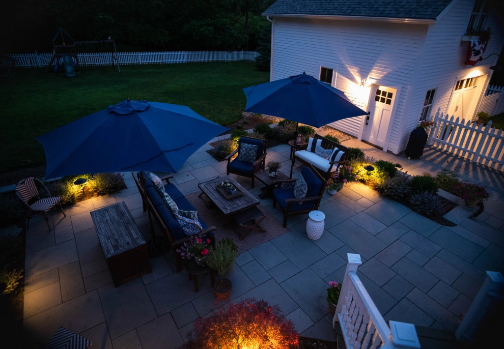 Midwest Courtyard by KGK Gardening & Design Corp - Photo 34