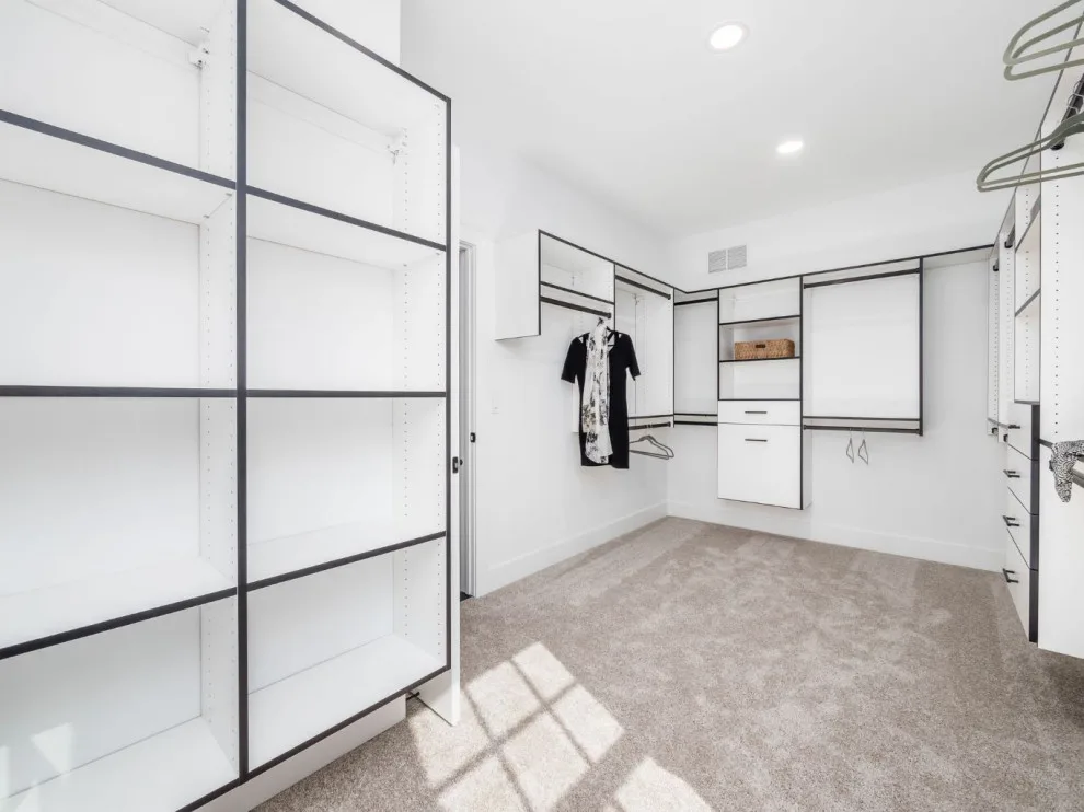 6820 by The Tuckerman Home Group - Photo 3