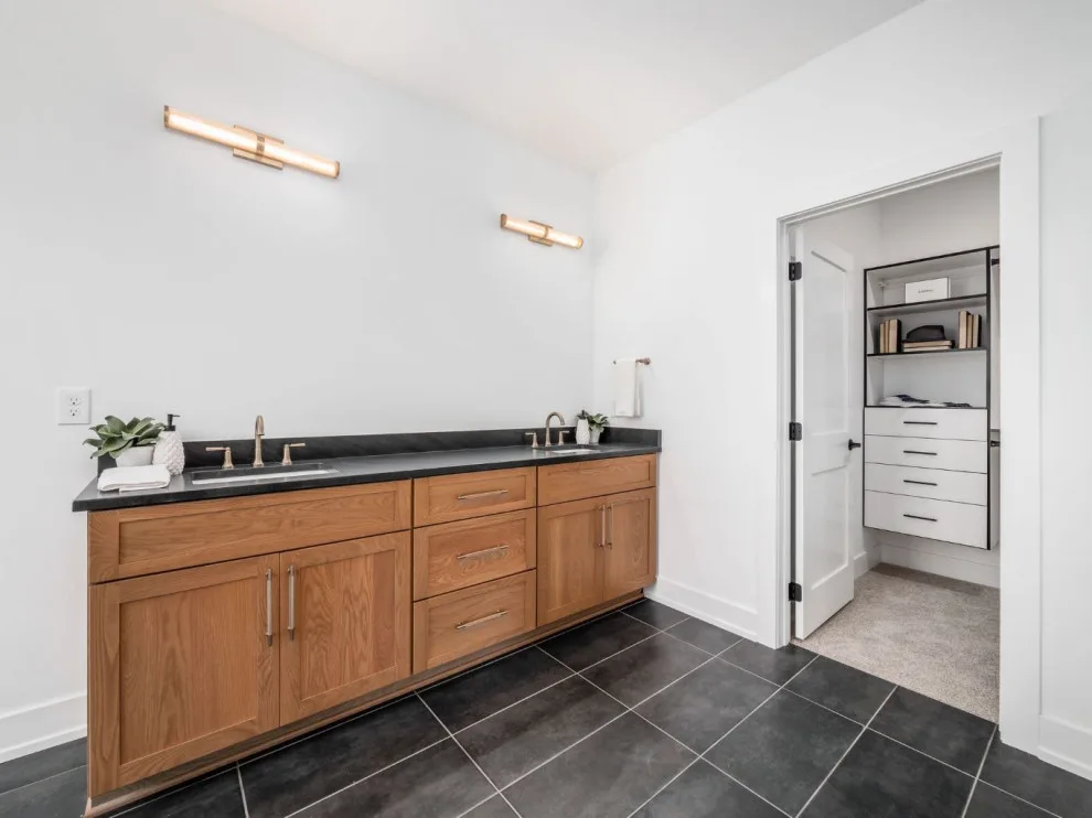 6820 by The Tuckerman Home Group - Photo 33