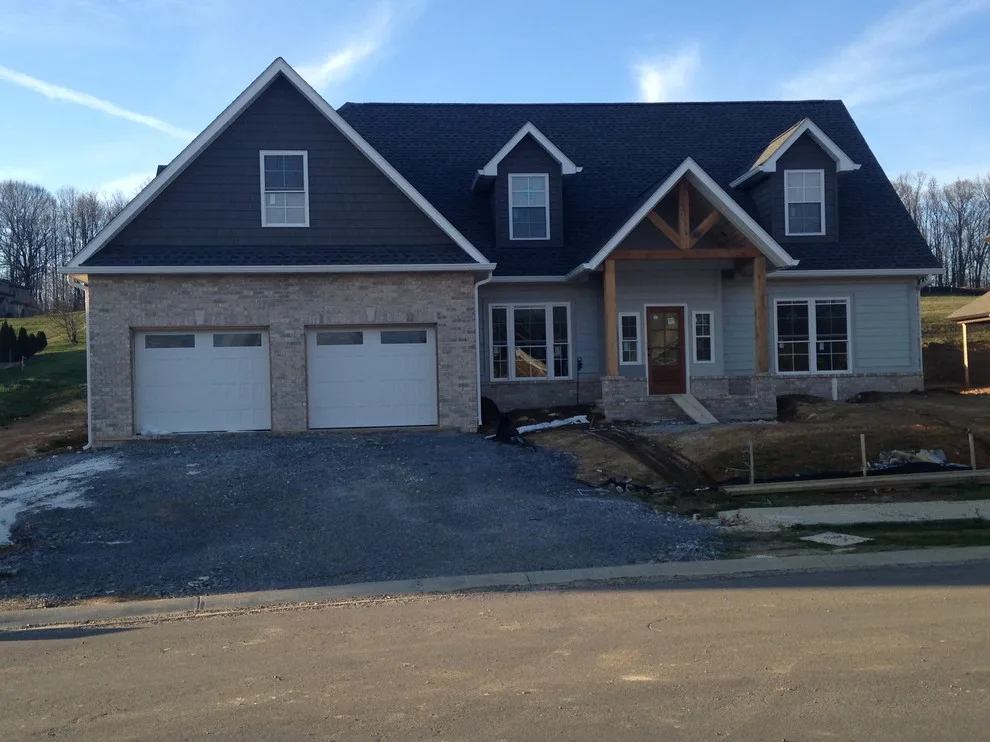 213 LAUREL HOLLOW by Ingenuity, LLC - Photo 3