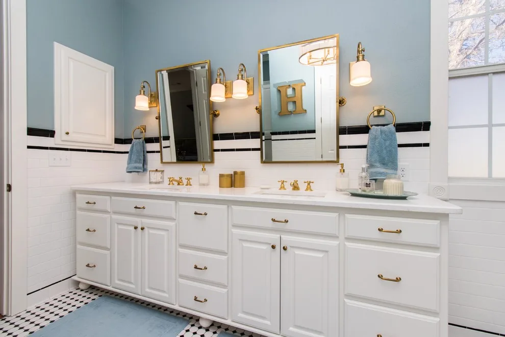 Laurel Leaf Primary Bathroom by Bobby Murray Homes LLC - Photo 2