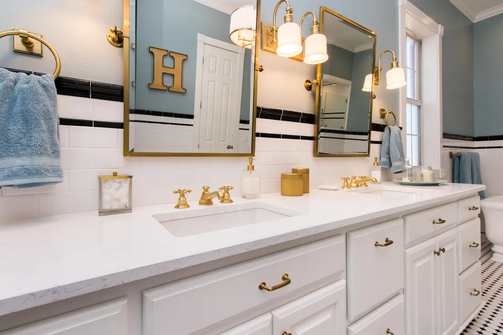 Laurel Leaf Primary Bathroom by Bobby Murray Homes LLC - Photo 3
