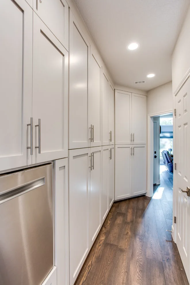 Lewis Mountain Ranch | Complete Home Renovation by Katz Builders, Inc. - Photo 18