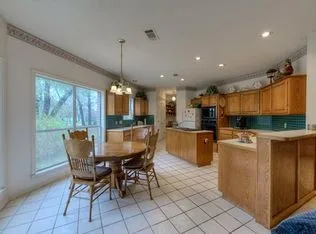 Lewis Mountain Ranch | Complete Home Renovation by Katz Builders, Inc. - Photo 20