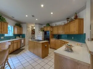 Lewis Mountain Ranch | Complete Home Renovation by Katz Builders, Inc. - Photo 29