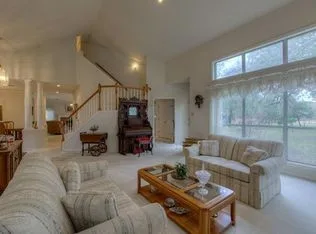 Lewis Mountain Ranch | Complete Home Renovation by Katz Builders, Inc. - Photo 37