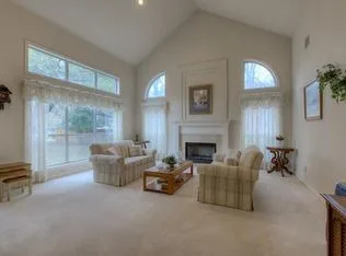 Lewis Mountain Ranch | Complete Home Renovation by Katz Builders, Inc. - Photo 64