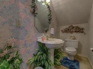 Lewis Mountain Ranch | Complete Home Renovation by Katz Builders, Inc. - Photo 5