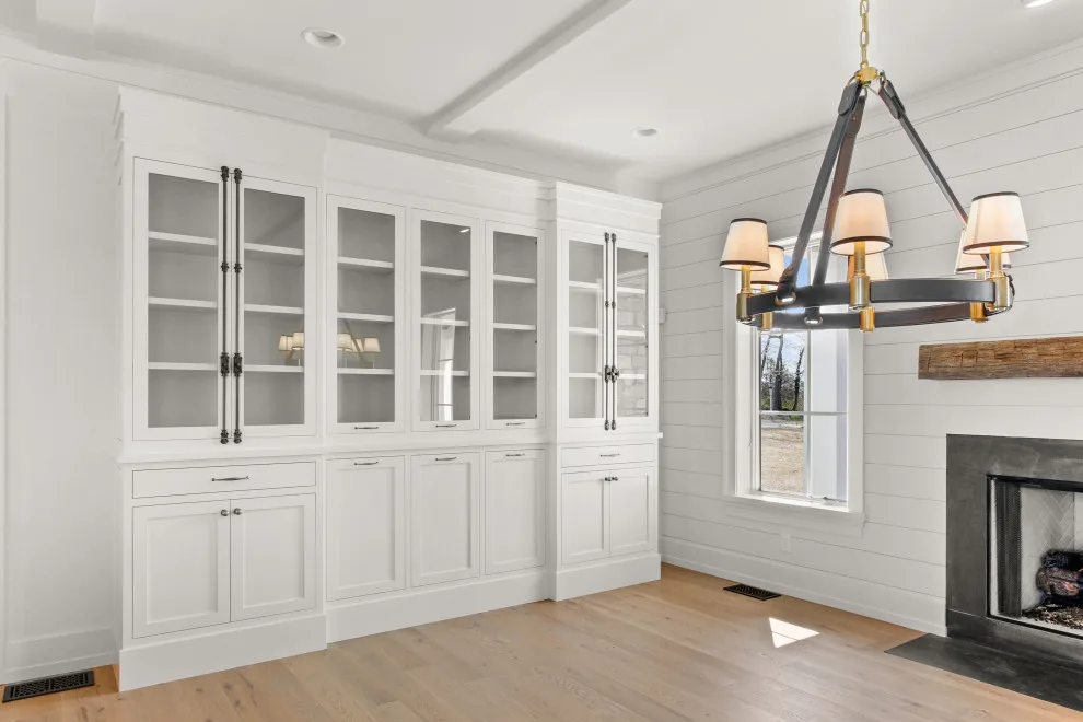 Limestone Estate by Farinelli Construction, Inc. - Photo 12