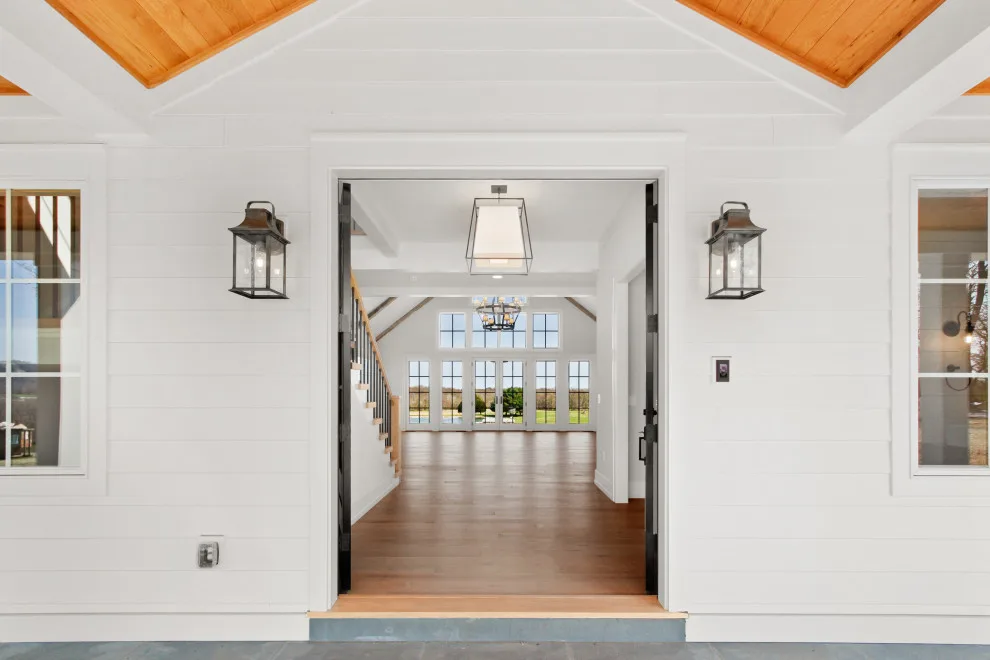 Limestone Estate by Farinelli Construction, Inc. - Photo 24