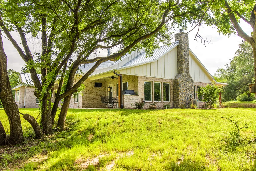 Lipan Bespoke Ranch Residence by Will Steed Homes, Inc. - Photo 17