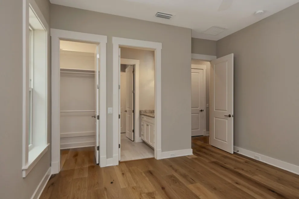 Live Oak Street by Riverside Homes Custom - Photo 25